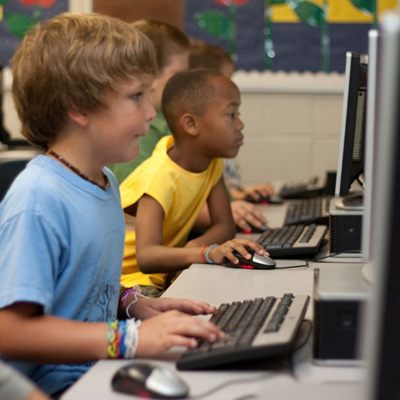 不停给对方打电话的软件